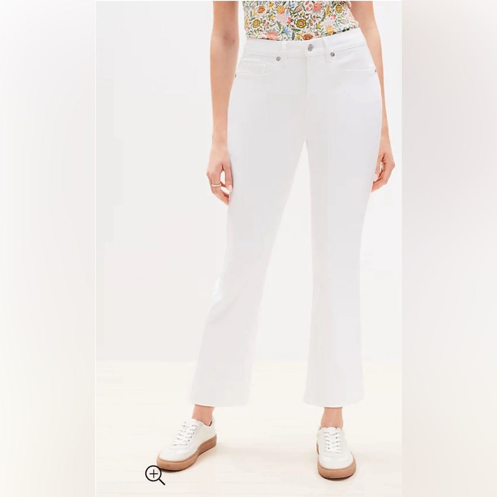 Loft Petite Curvy Kick Crop Jeans